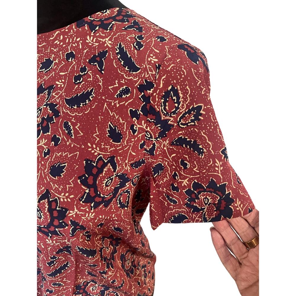 MADEWELL WOMEN’S RED AND NAVY FLORAL PRINT SILK BLOUSE SZ-XXS
